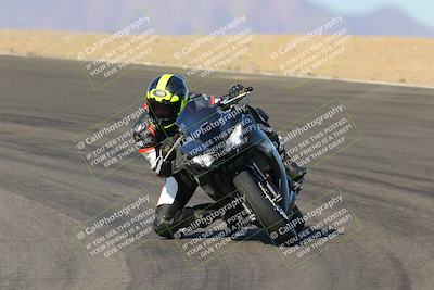 media/Dec-18-2022-SoCal Trackdays (Sun) [[8099a50955]]/Turns 9 and 10 Set 1 (1045am)/